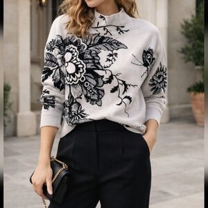 Anthro Maeve Oversized Floral Sweater XS Soft Knit Black Cream Statement Top